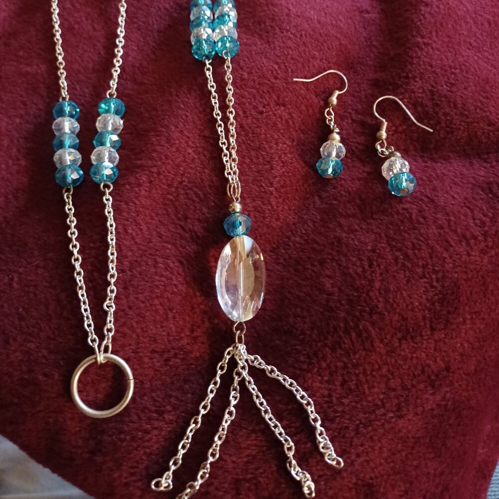 Cyrystal beaded necklace with pierced earrings